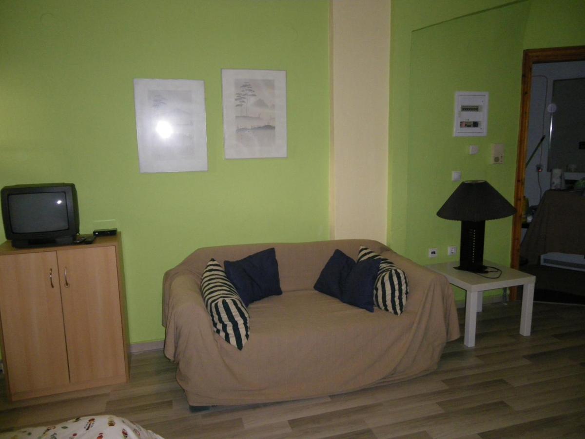 Homy Cozy Studio Towards The Centre Tesalónica Exterior foto